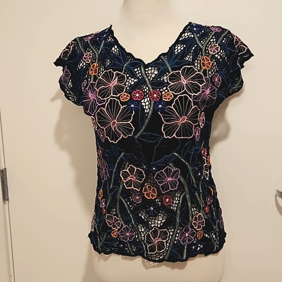 Novica Tops - Floral embroidered black sleeveless top Small vibrant colors gorgeous detail